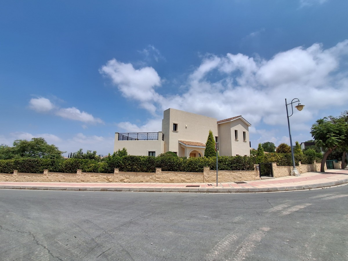Villas in Venus Rock