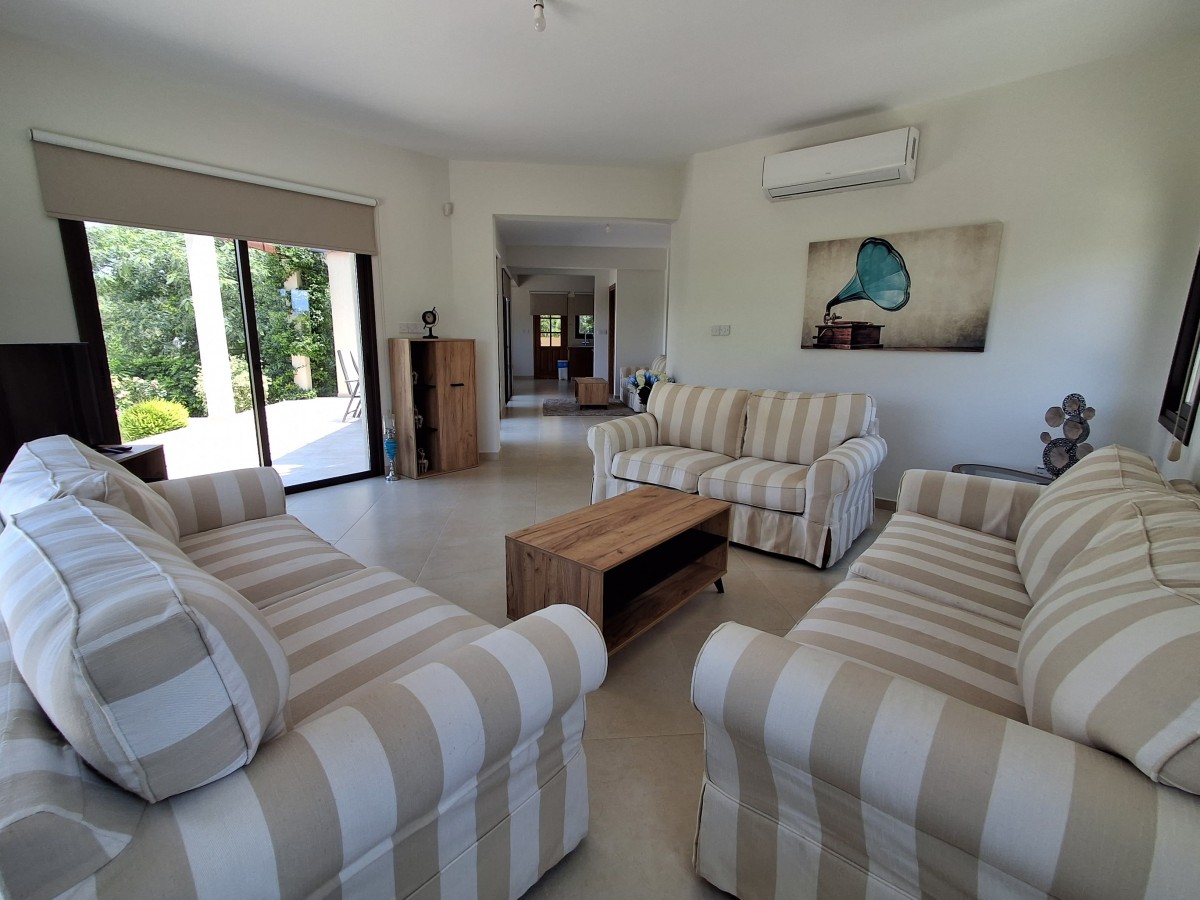Villas in Venus Rock