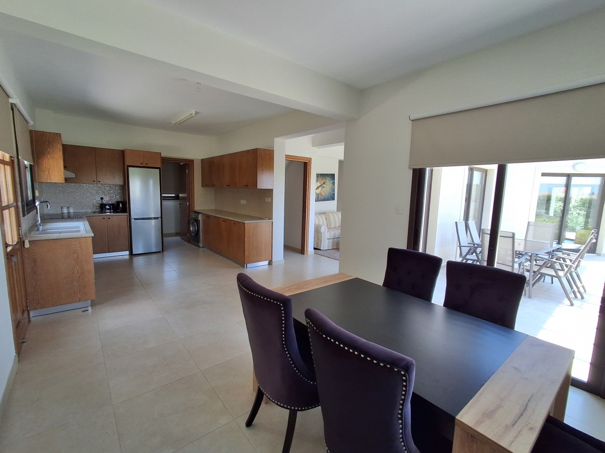 Villas in Venus Rock
