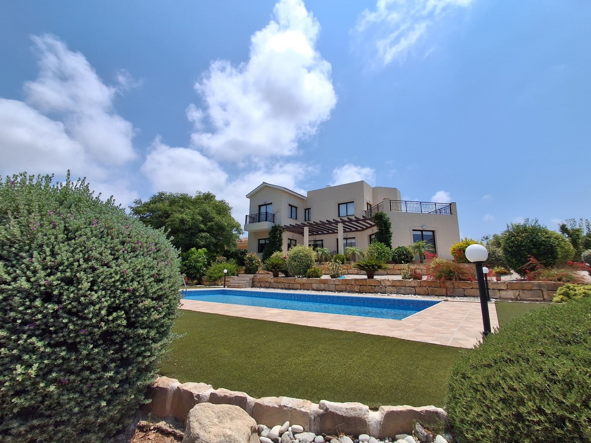 Villas in Venus Rock