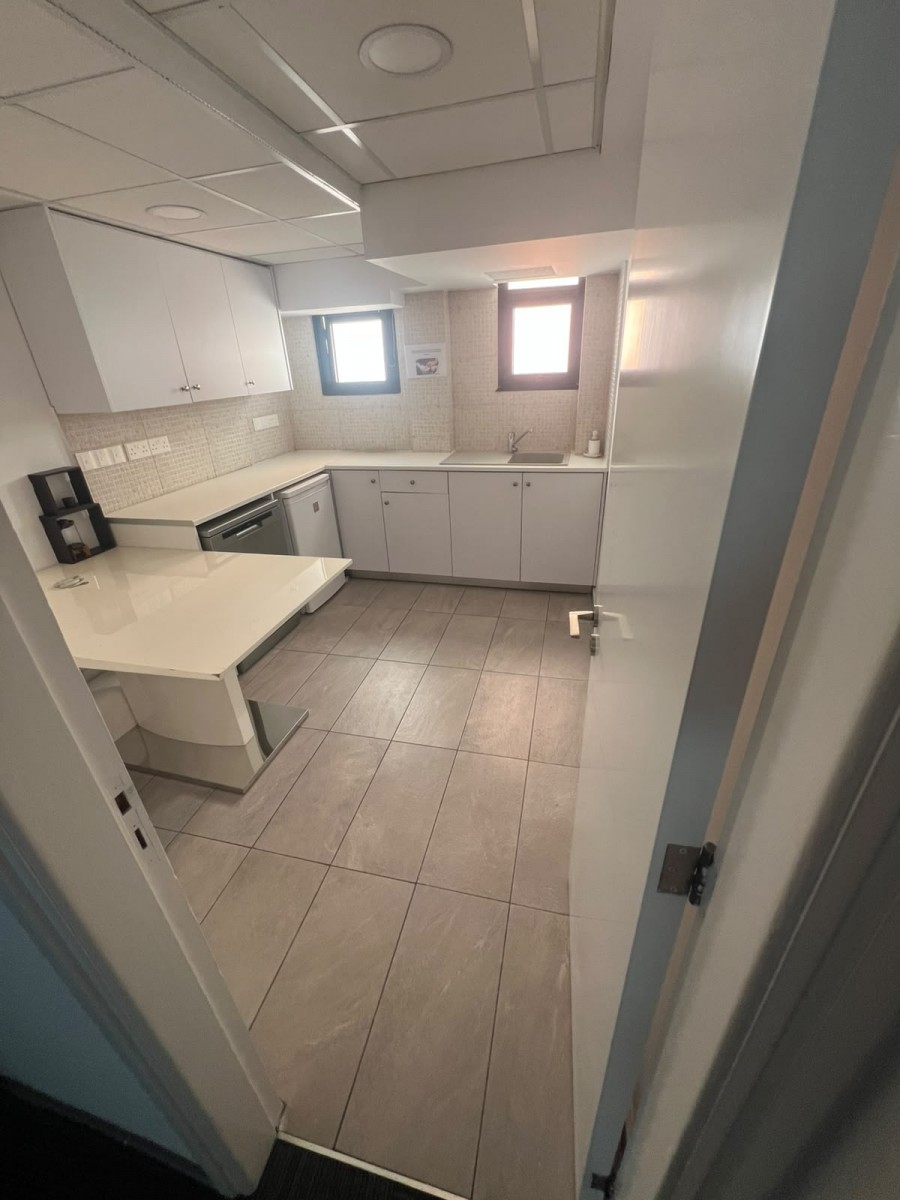 Building For Rent  in  Kato Paphos
