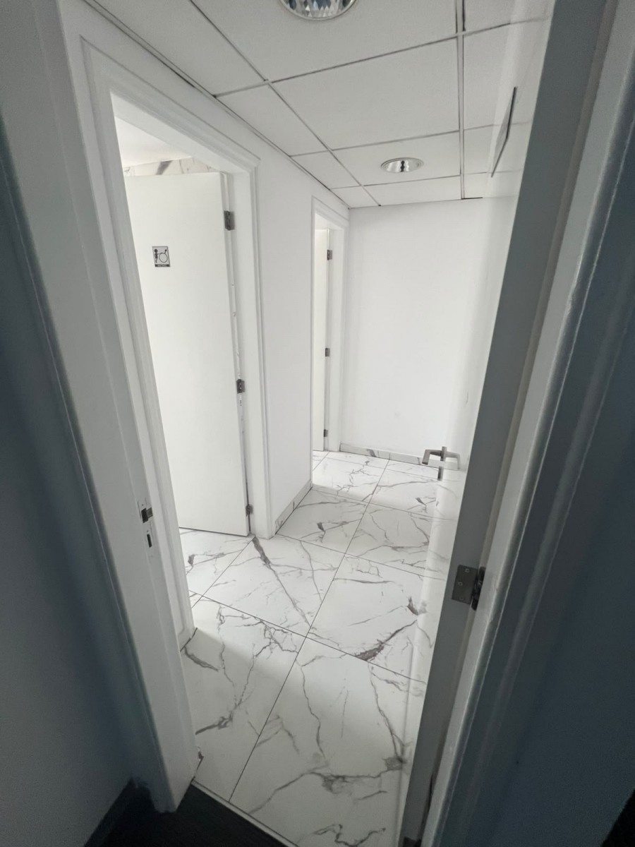 Building For Rent  in  Kato Paphos