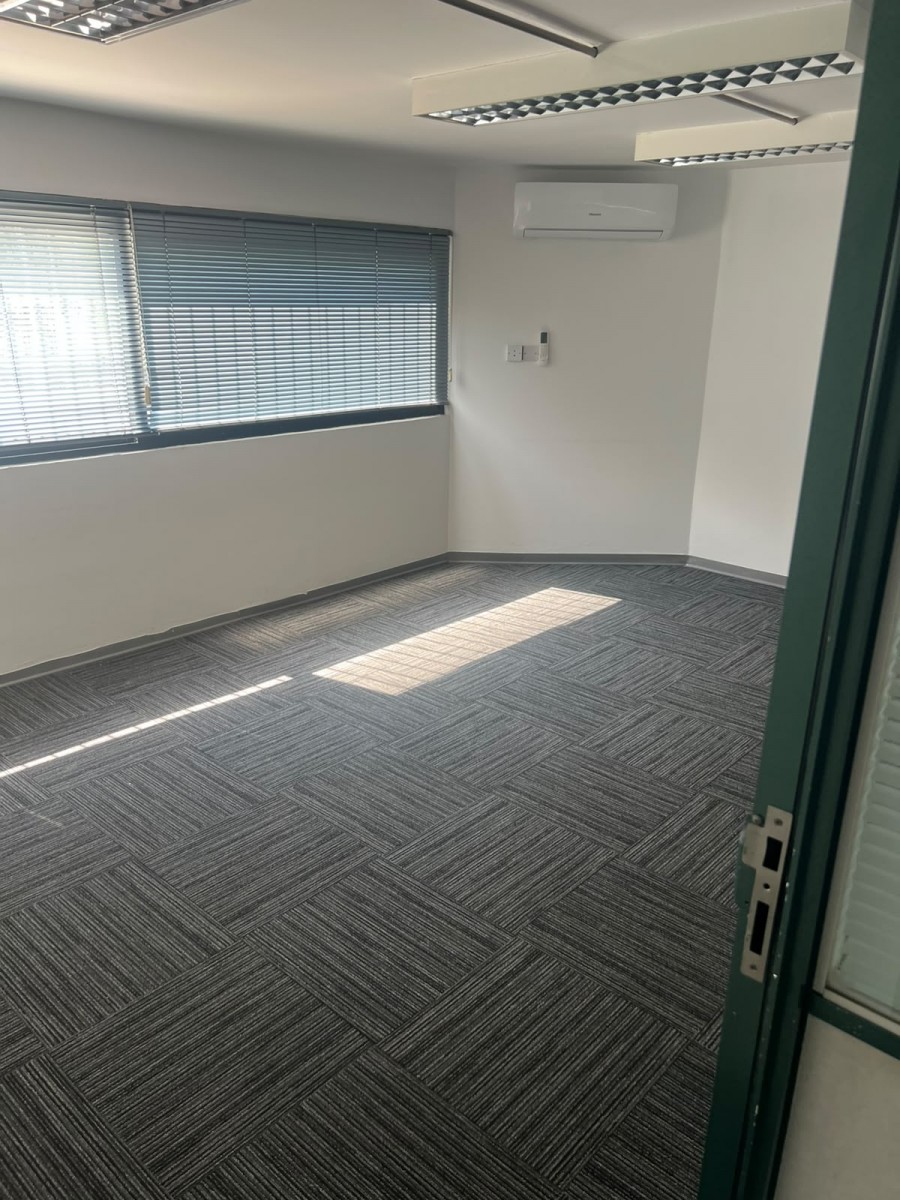 Building For Rent  in  Kato Paphos