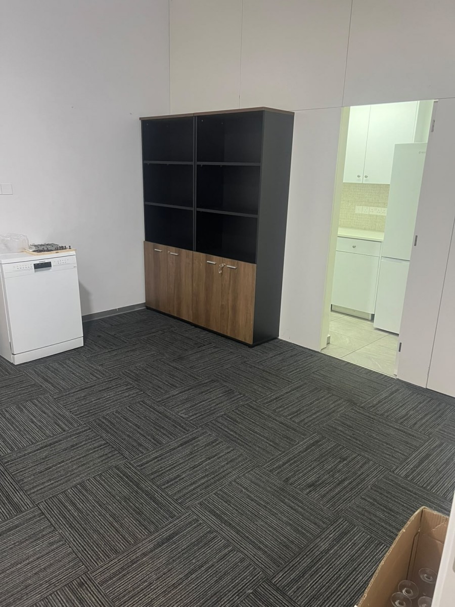 Building For Rent  in  Kato Paphos