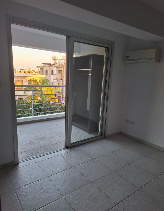 Apartment For Sale  in  Geroskipou