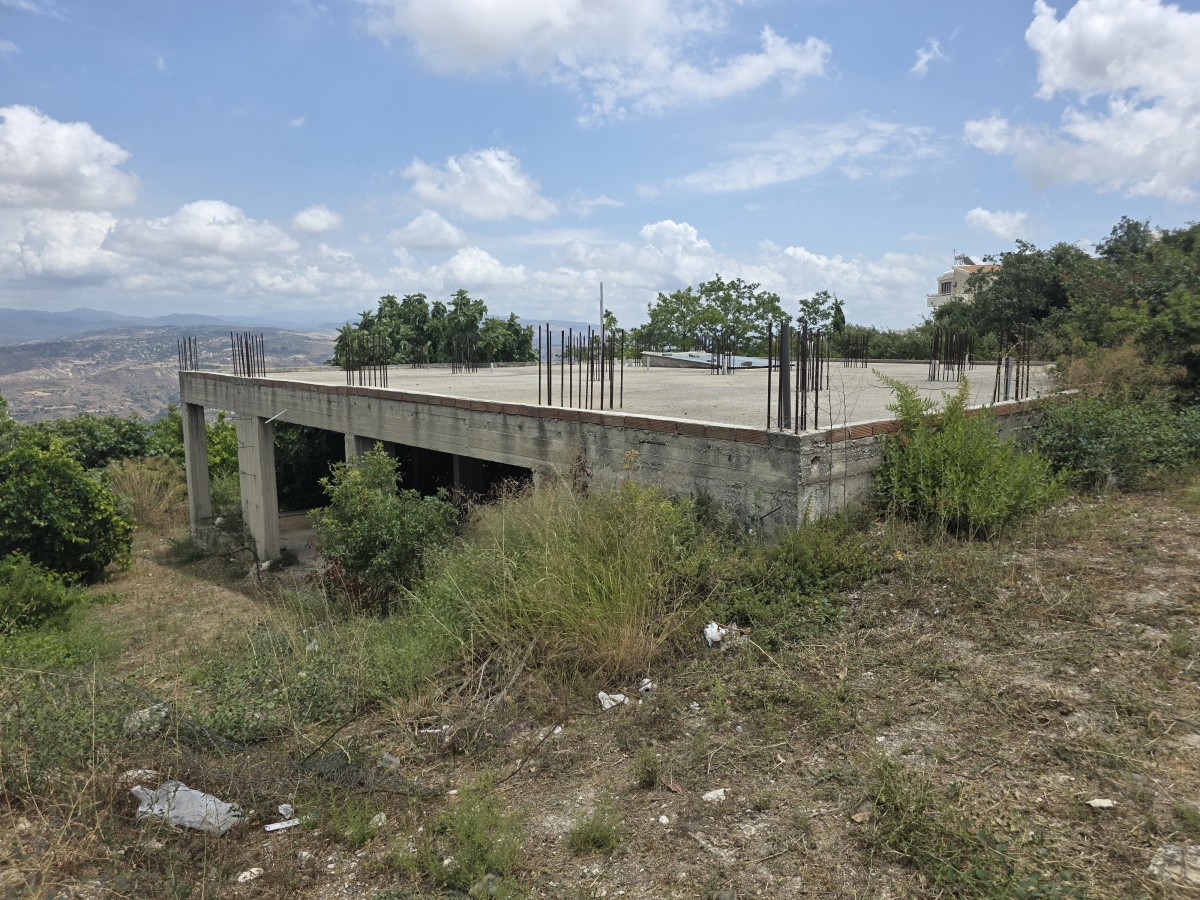 Detached Villa For Sale  in  Theletra