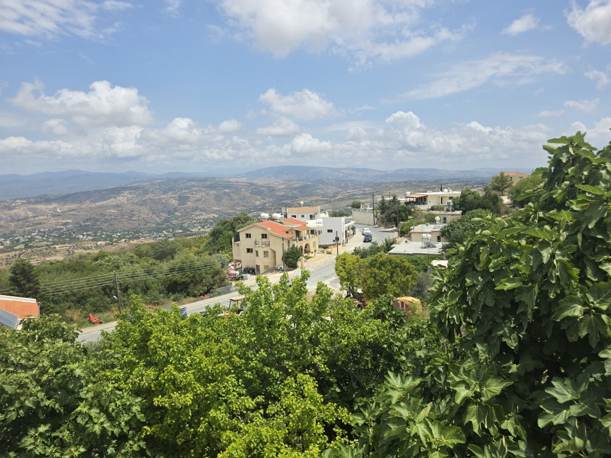 Detached Villa For Sale  in  Theletra