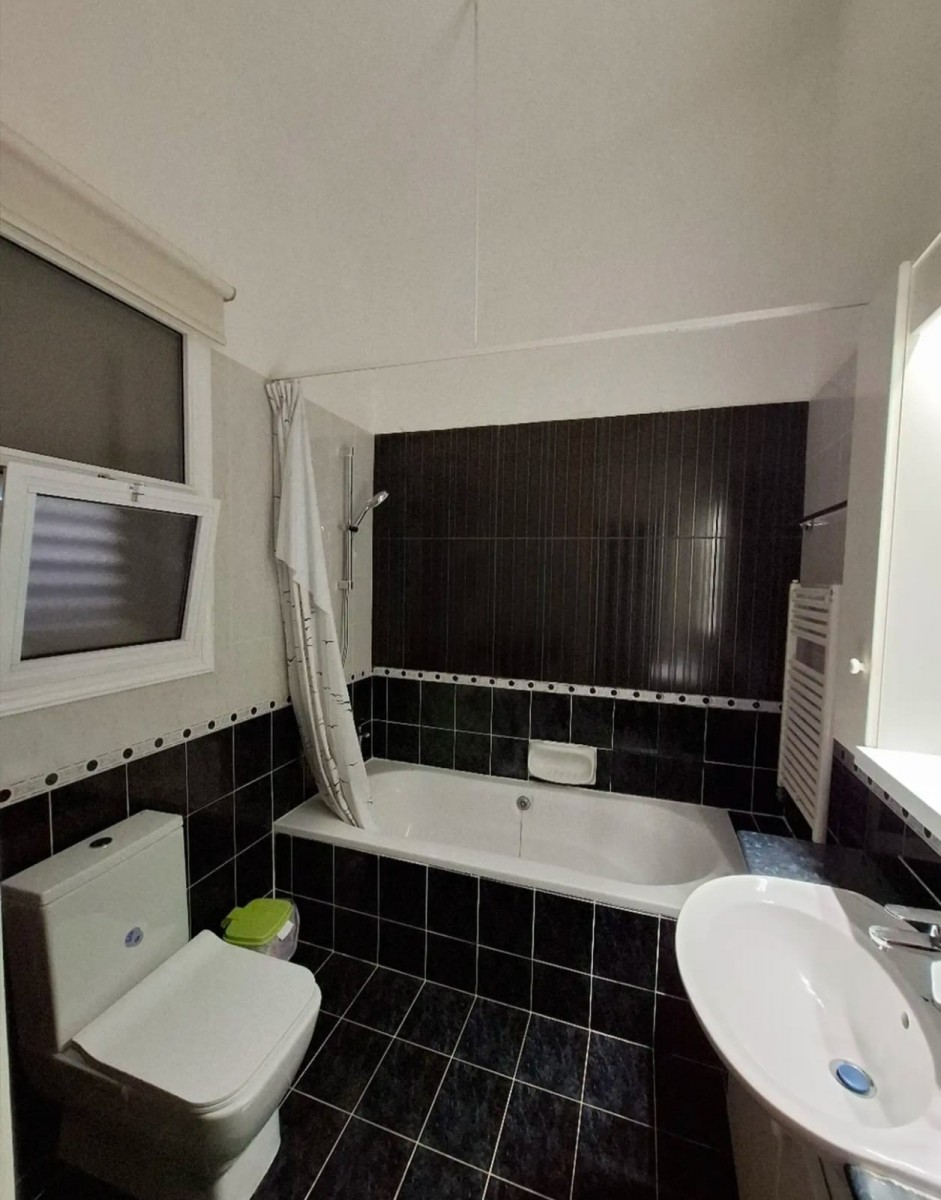 Detached Villa For Rent  in  Tala