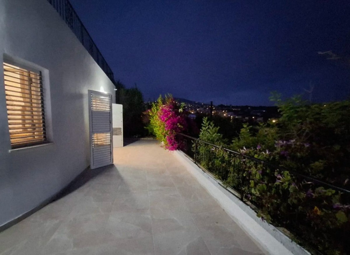 Detached Villa For Rent  in  Tala