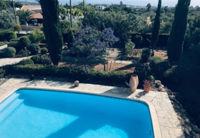 Tala, Paphos Detached Villa For Rent | DT5251