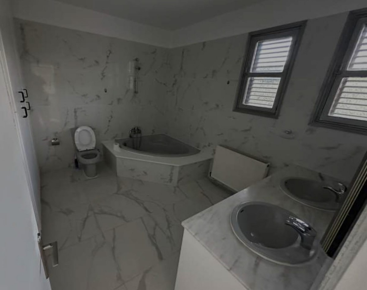 Detached Villa For Rent  in  Tala