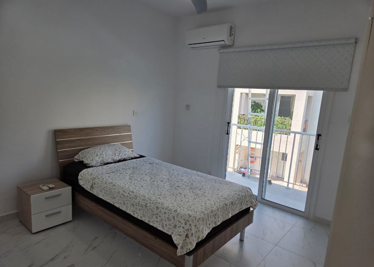 Town House For Rent  in  Paphos Town