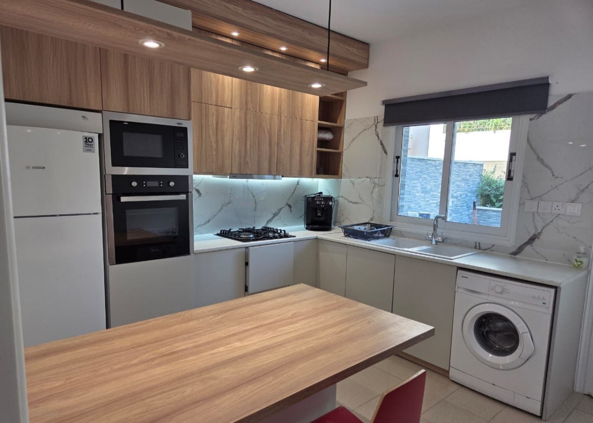 Paphos Town, Paphos Town House For Rent | DT5264
