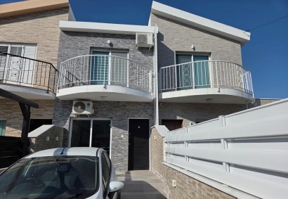 Paphos Town, Paphos Town House For Rent | DT5264