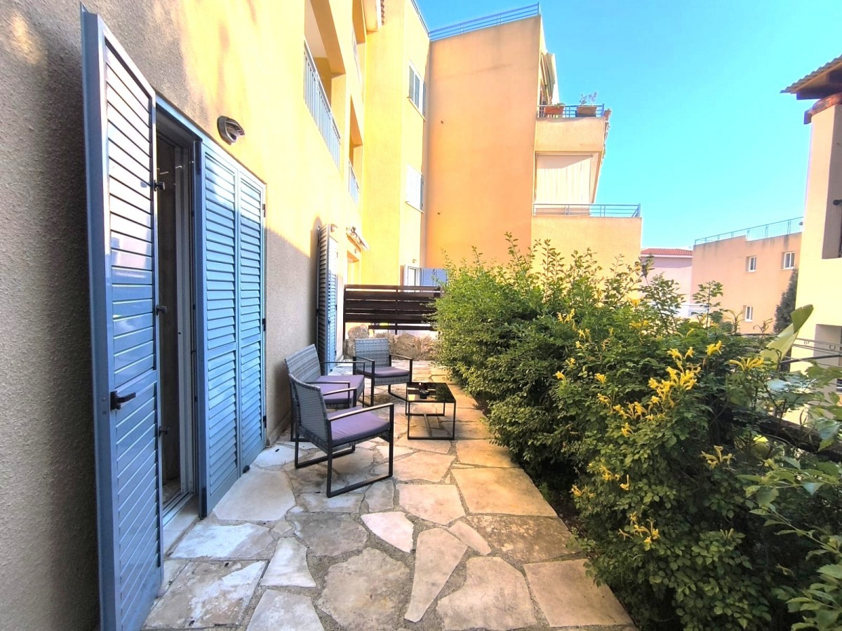 Studio For Sale  in  Peyia
