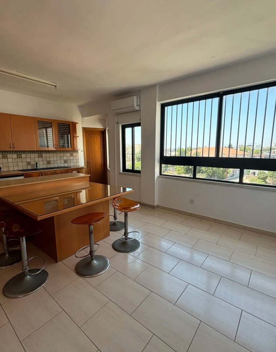 Apartment For Rent  in  Paphos Town