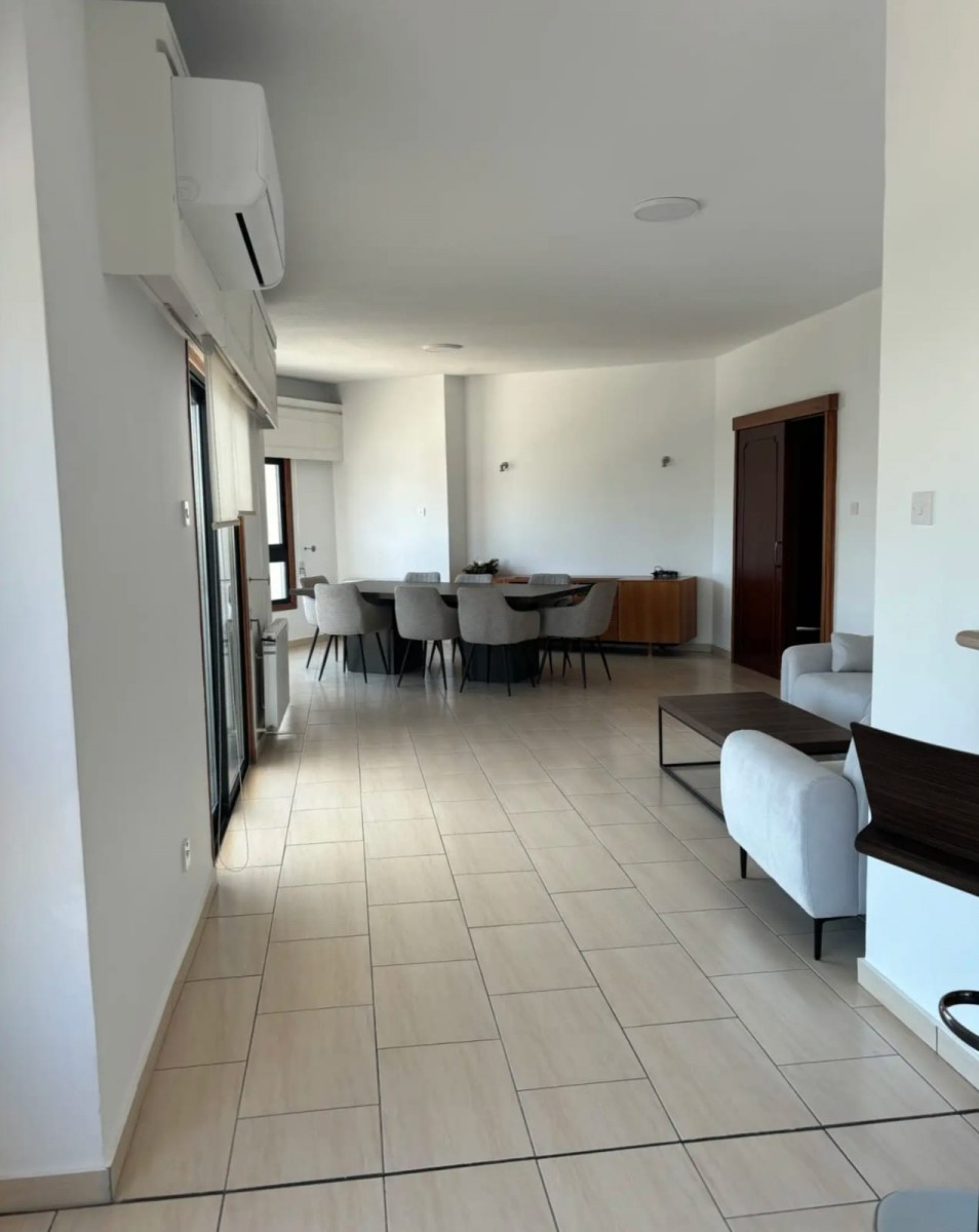 Apartment For Rent  in  Paphos Town