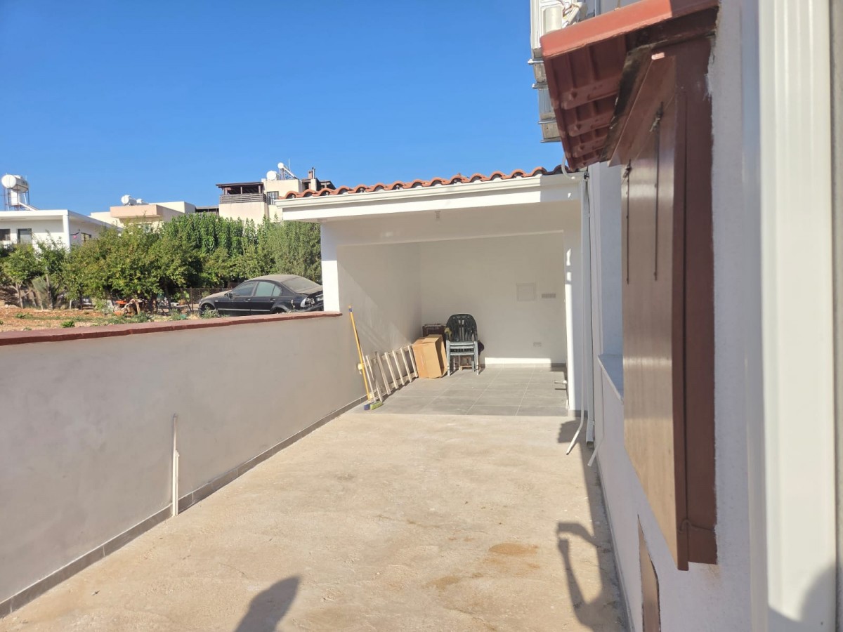 Detached Villa For Rent  in  Tremithousa