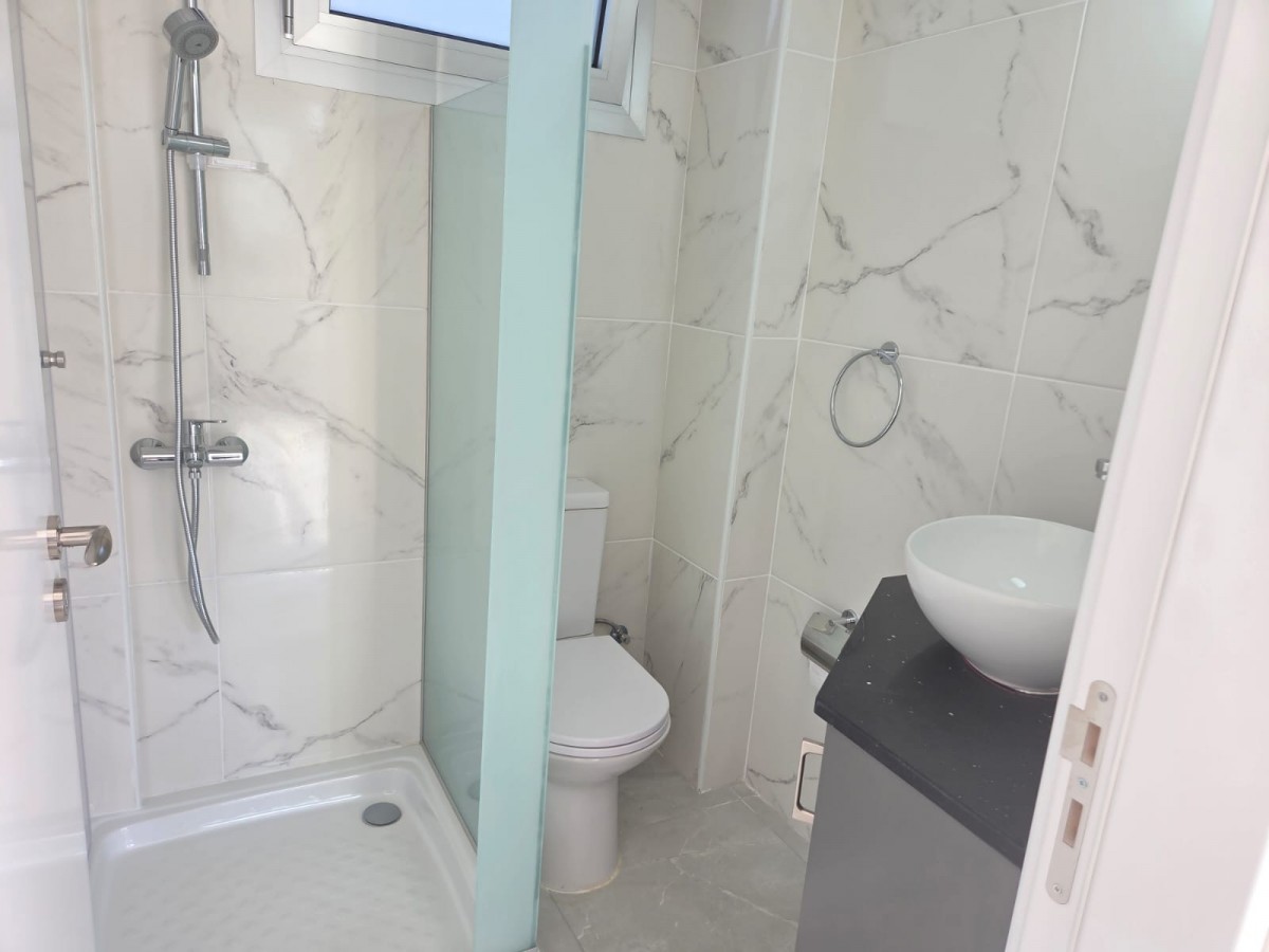 Detached Villa For Rent  in  Tremithousa