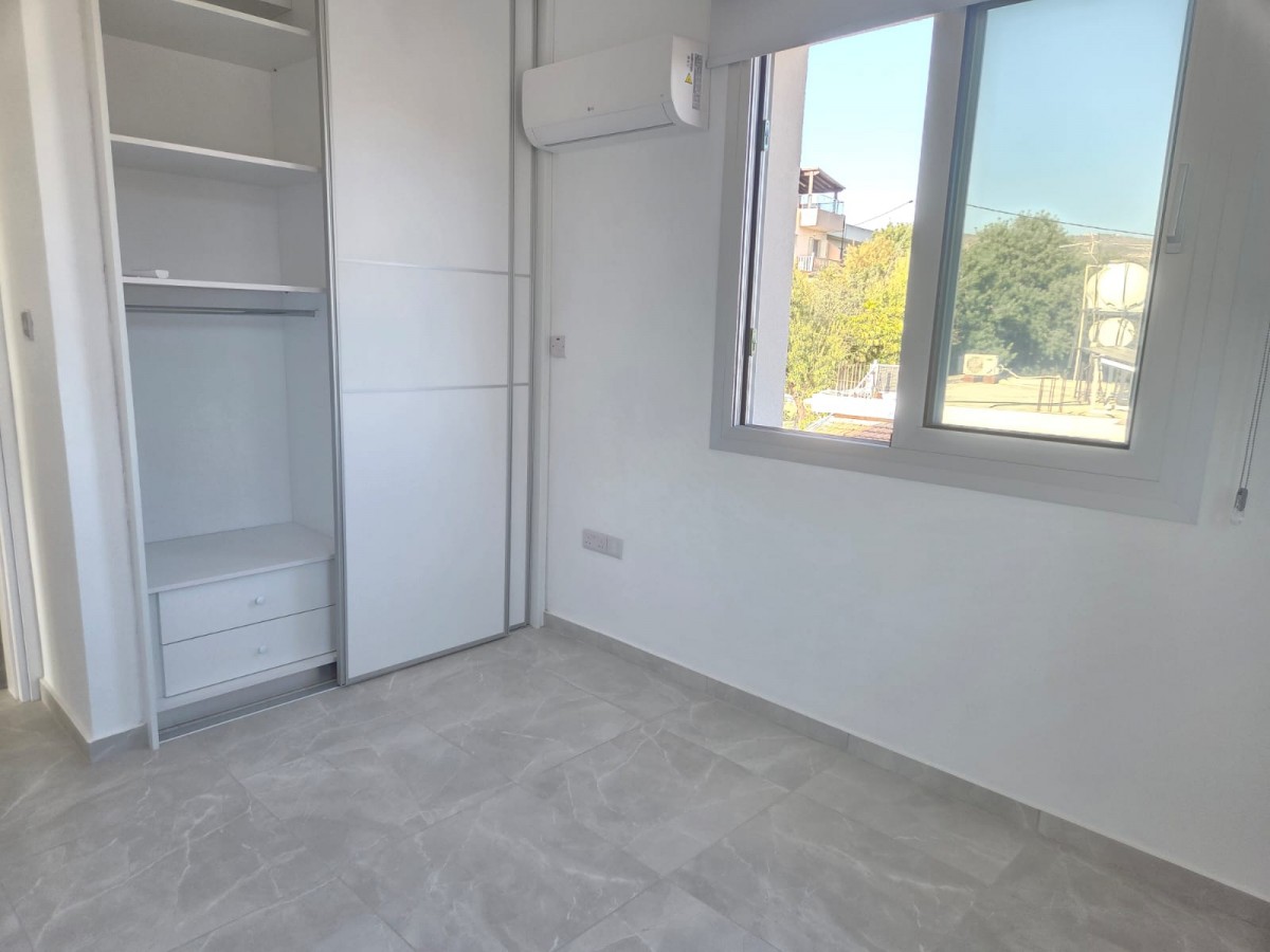 Detached Villa For Rent  in  Tremithousa