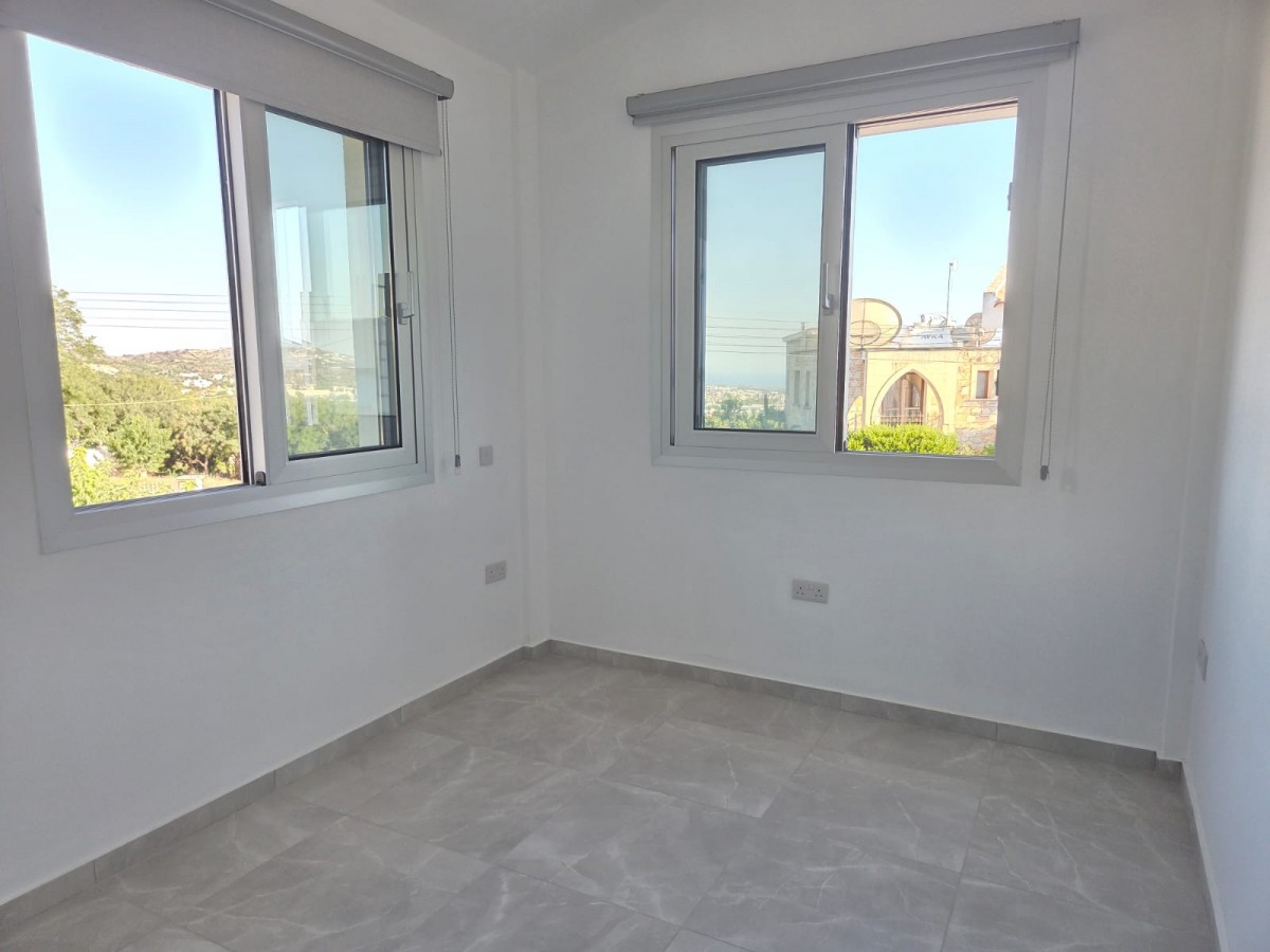 Detached Villa For Rent  in  Tremithousa
