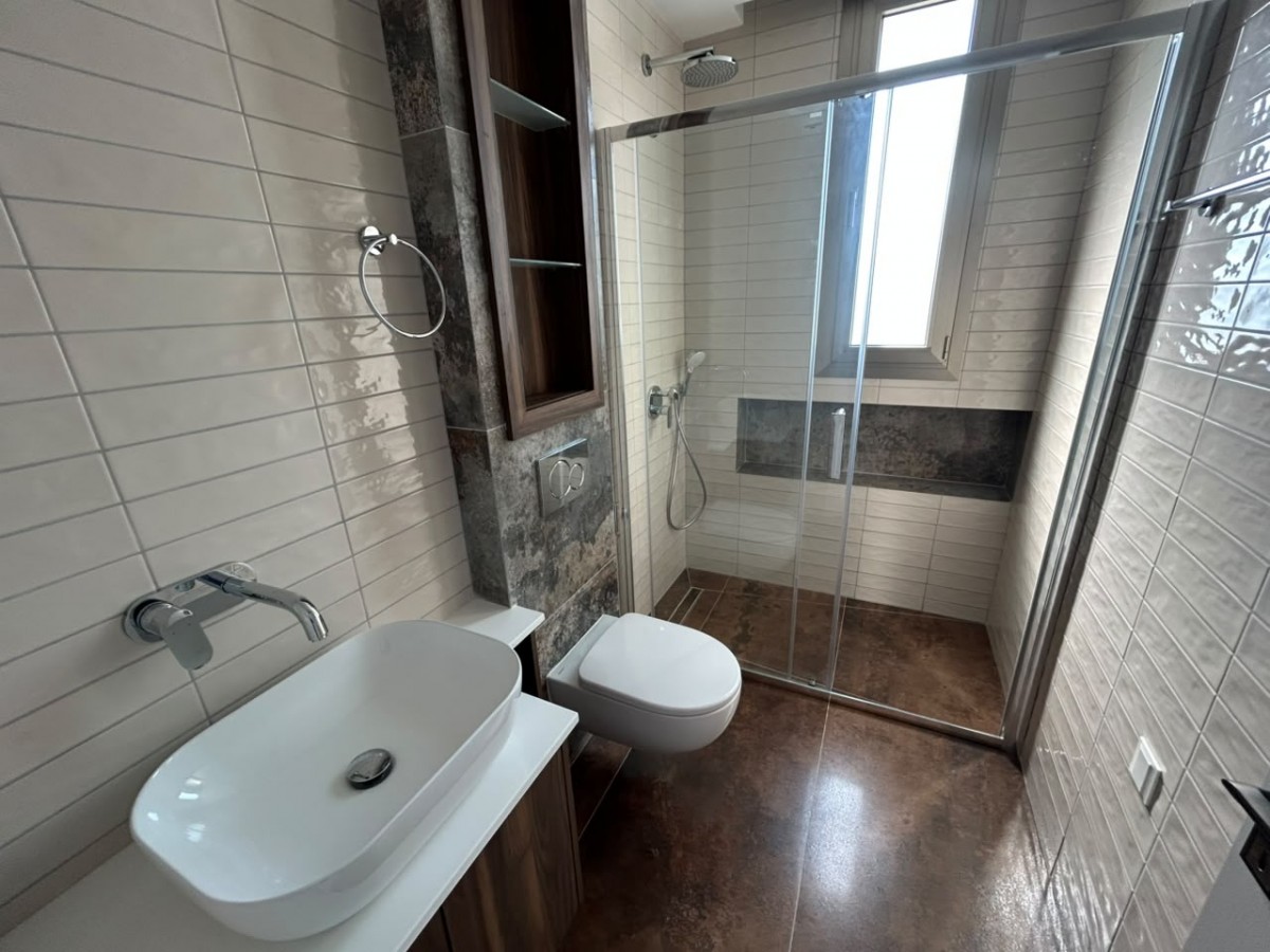 Apartment For Sale  in  Geroskipou