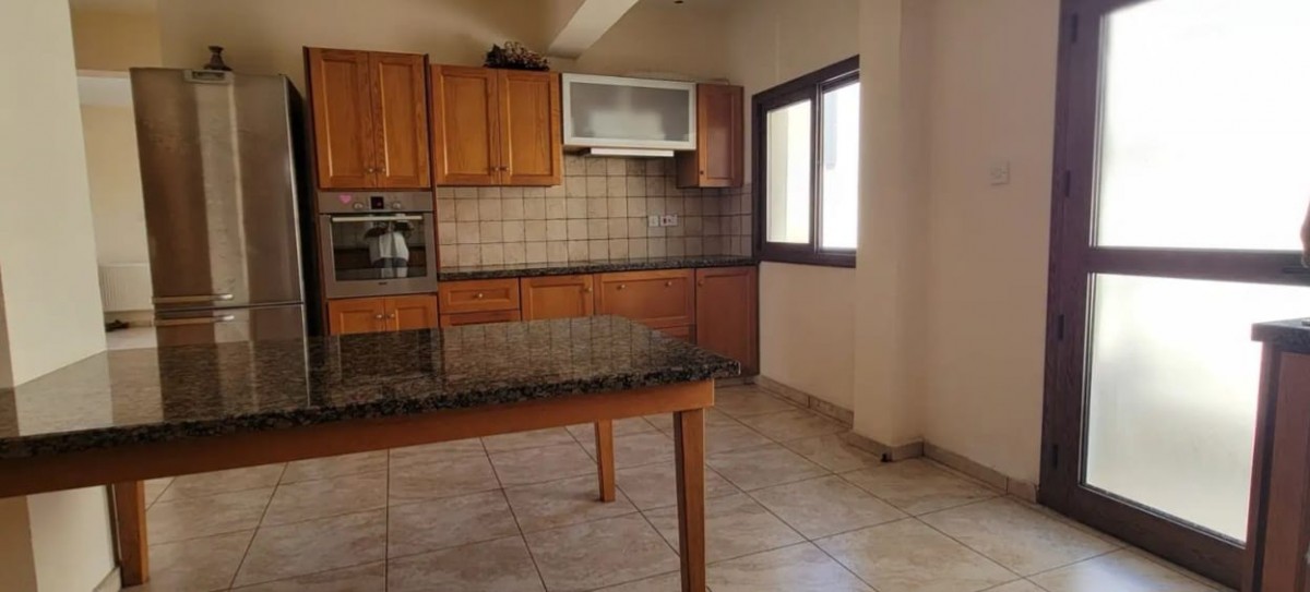 Apartment For Rent  in  Kato Paphos