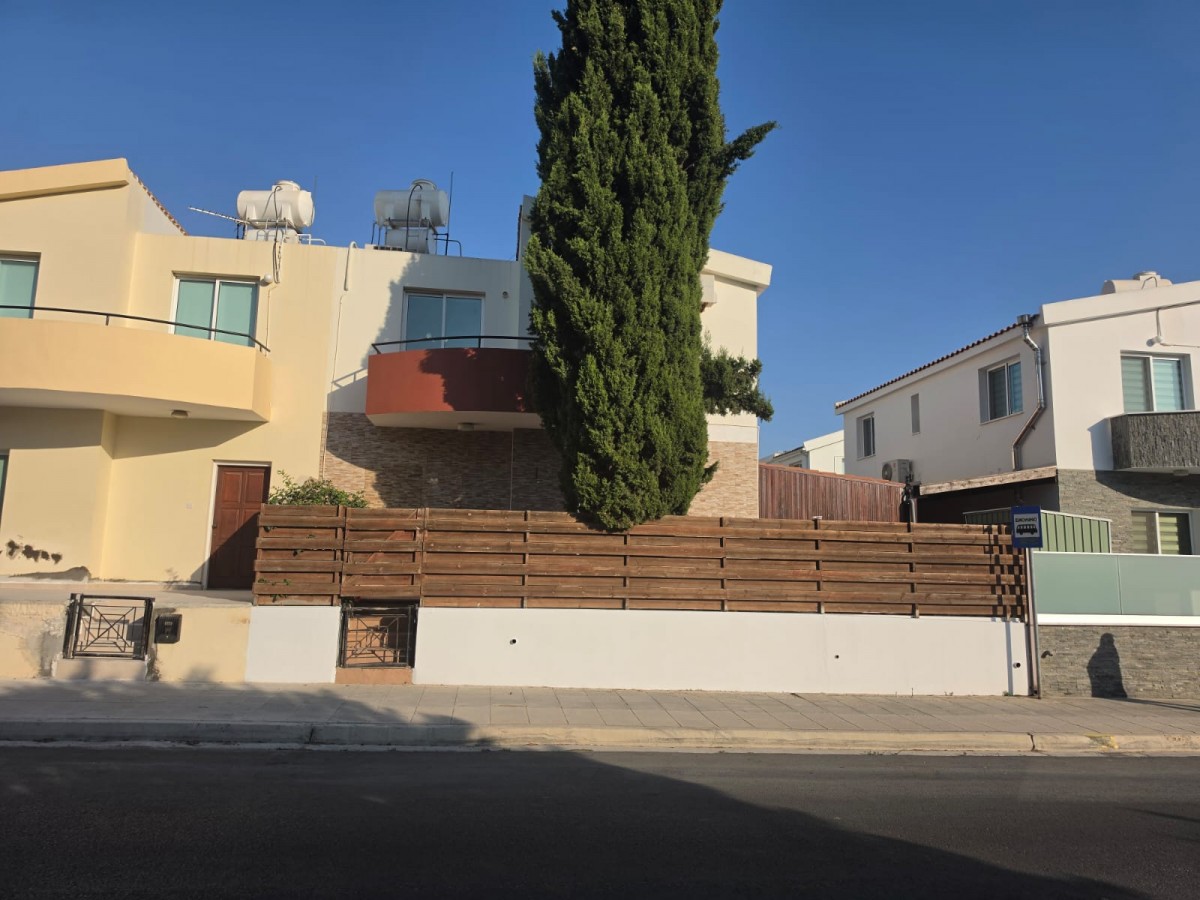 Kato Paphos - Universal Detached Villa For Sale | DT5299