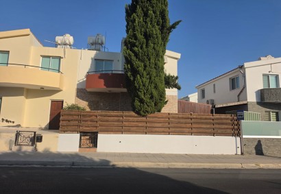 Kato Paphos - Universal Detached Villa For Sale | DT5299