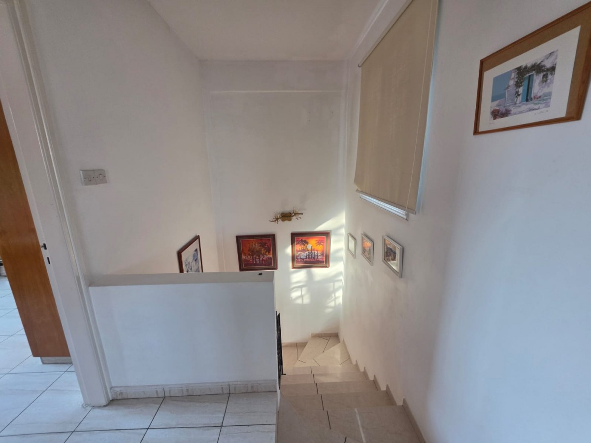 Detached Villa For Sale  in  Select Location