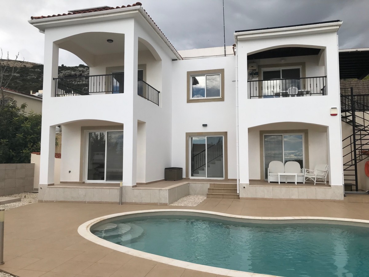 Peyia, Paphos Detached Villa For Sale | DT5301