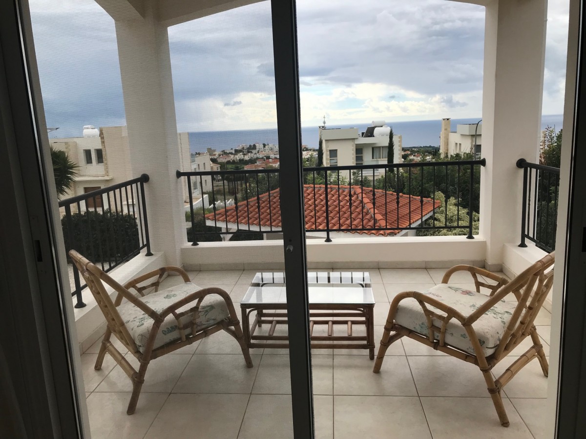 Detached Villa For Sale  in  Peyia