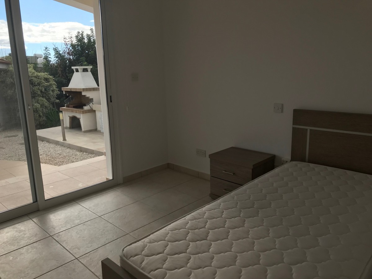 Detached Villa For Sale  in  Peyia