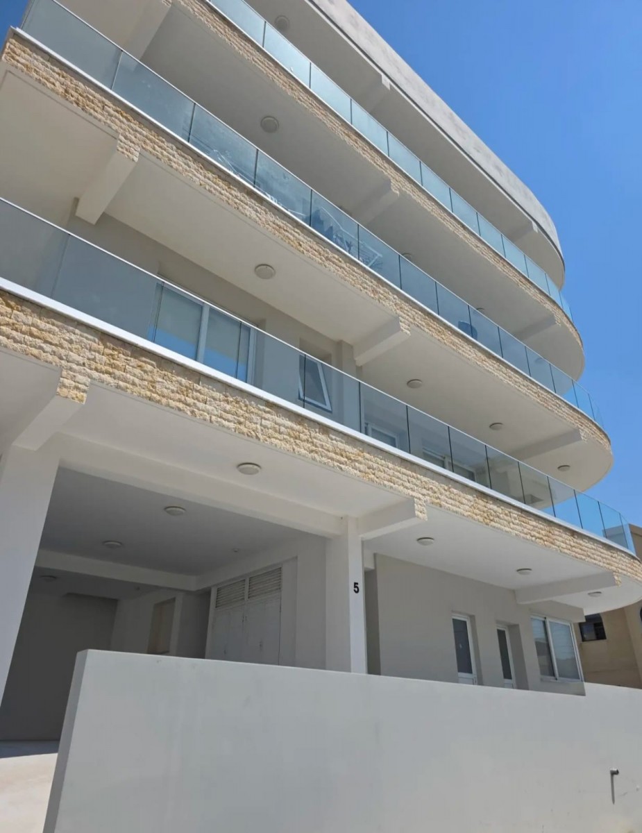 Apartment For Rent  in  Paphos Town