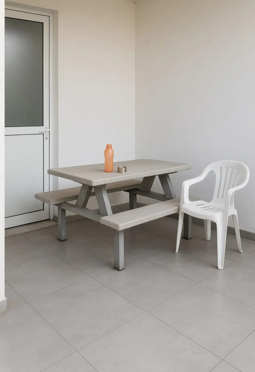 Apartment For Rent  in  Paphos Town
