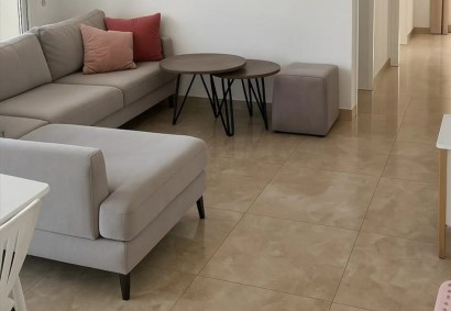 Paphos Town, Paphos Apartment For Rent | DT5304