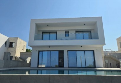 Peyia, Paphos Detached Villa For Rent | DT5305