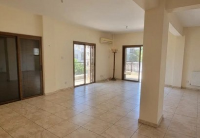 Kato Paphos, Paphos Office  For Rent | DT5306