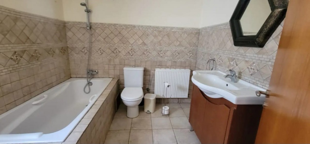Apartment For Rent  in  Kato Paphos