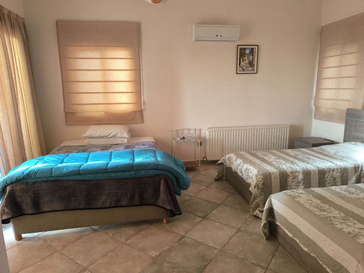 Detached Villa For Sale  in  Akoursos