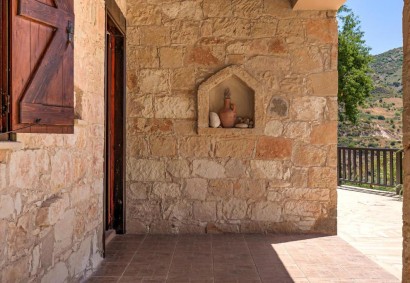 Episkopi, Paphos Detached Villa For Rent | DT5327