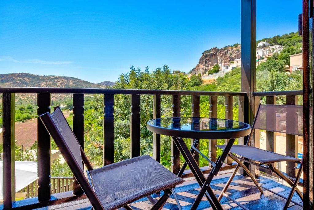 Detached Villa For Rent  in  Episkopi