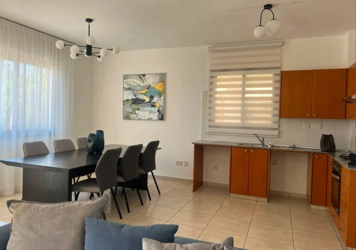 Detached Villa For Rent  in  Emba