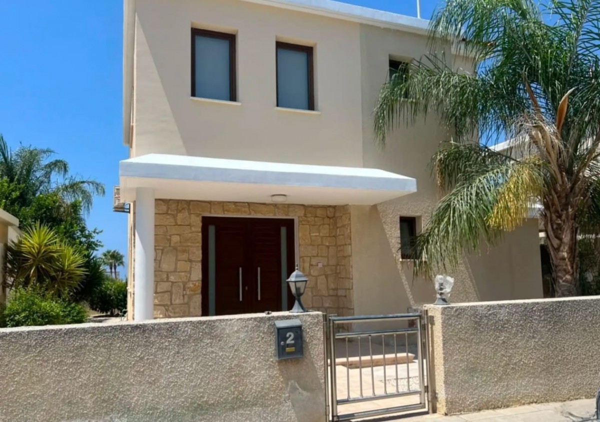 Emba, Paphos Detached Villa For Rent | DT5329
