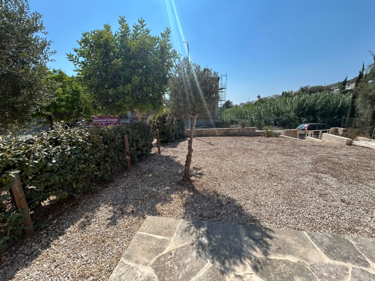 Detached Villa For Sale  in  Chlorakas