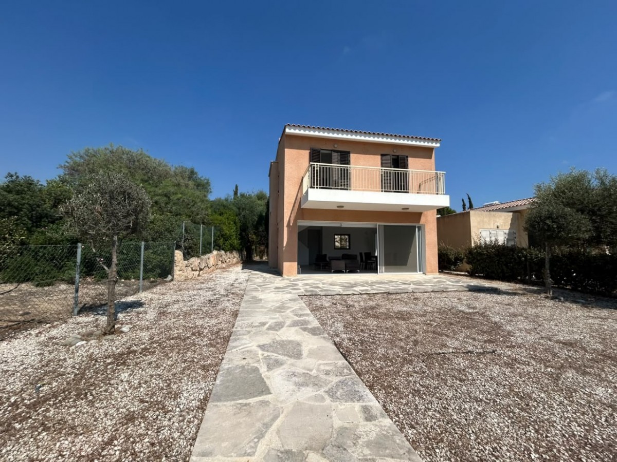 Detached Villa For Sale  in  Chlorakas