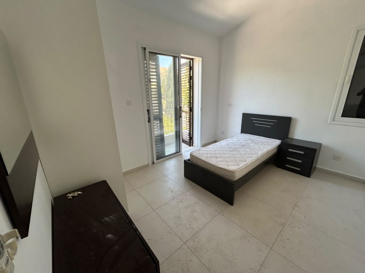 Detached Villa For Sale  in  Chlorakas