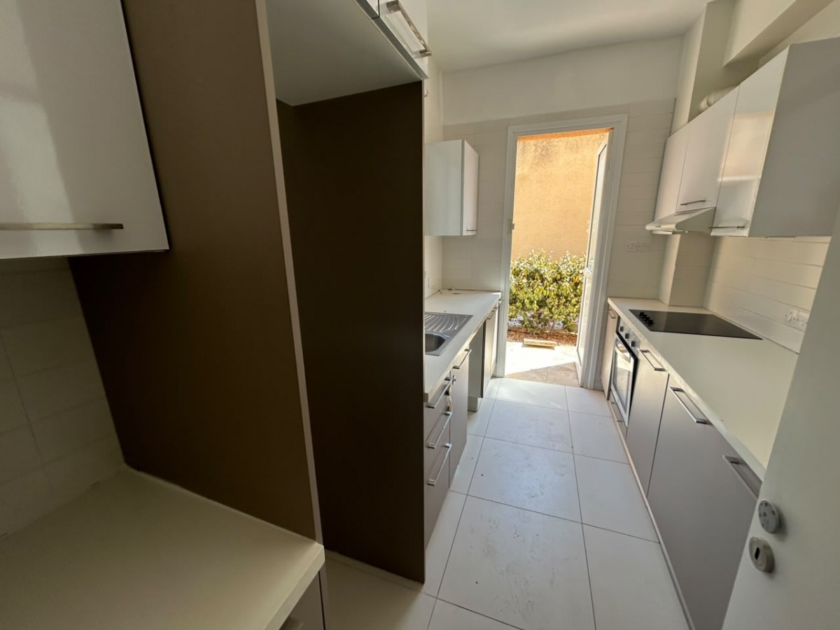 Detached Villa For Sale  in  Chlorakas