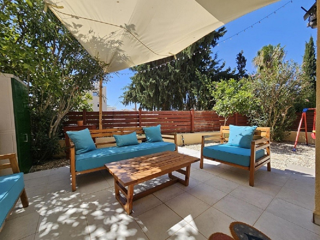 Detached Villa For Rent  in  Kato Paphos - Universal