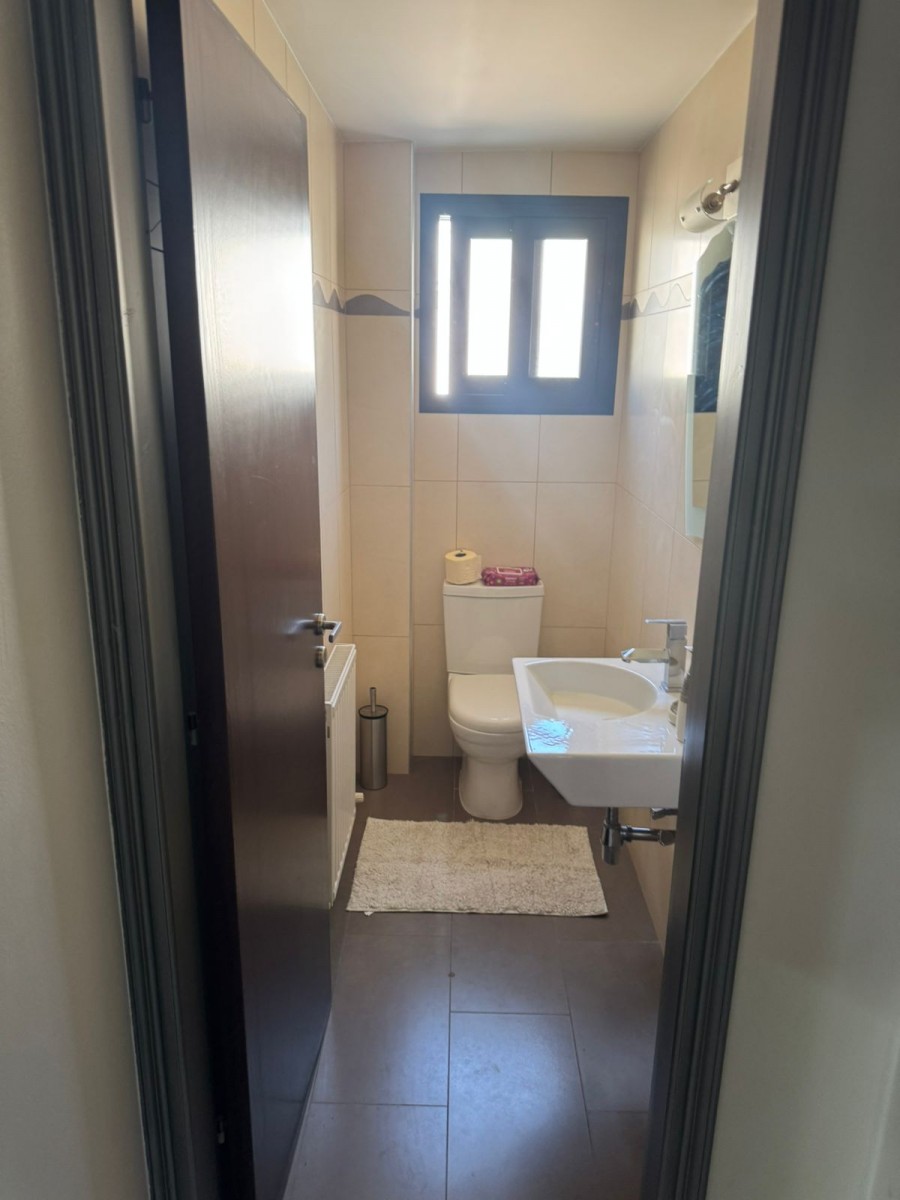 Detached Villa For Rent  in  Select Location